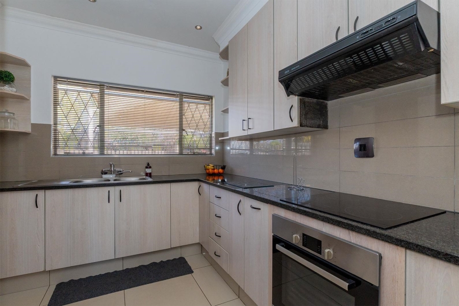 3 Bedroom Property for Sale in Birch Acres Gauteng