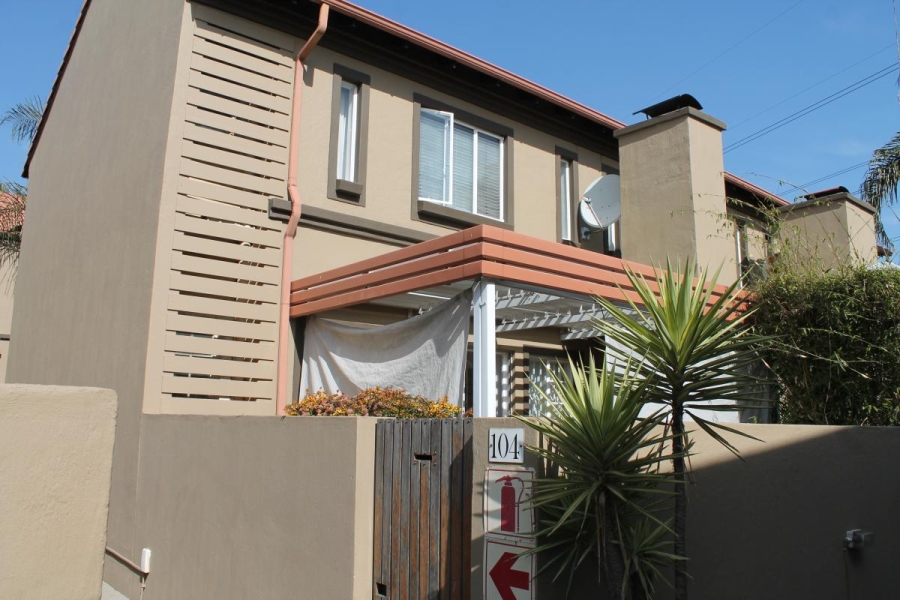 2 Bedroom Property for Sale in Eden Glen Gauteng