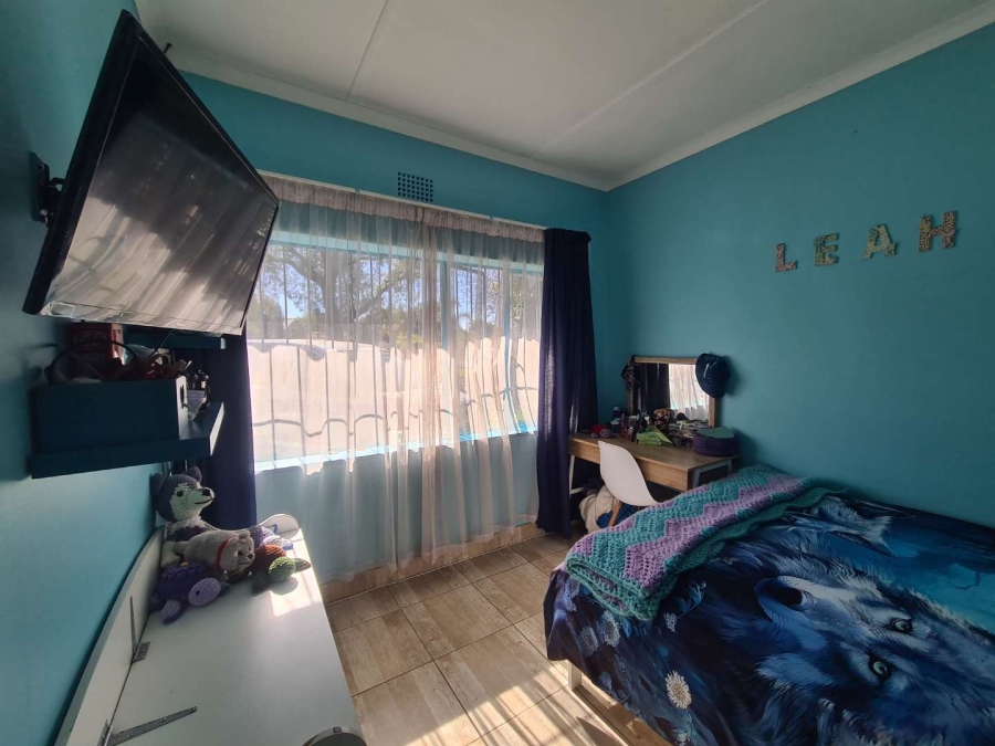 To Let 5 Bedroom Property for Rent in Edleen Gauteng