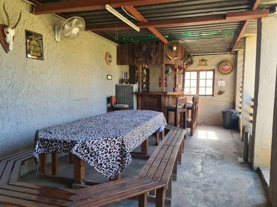 To Let 5 Bedroom Property for Rent in Edleen Gauteng