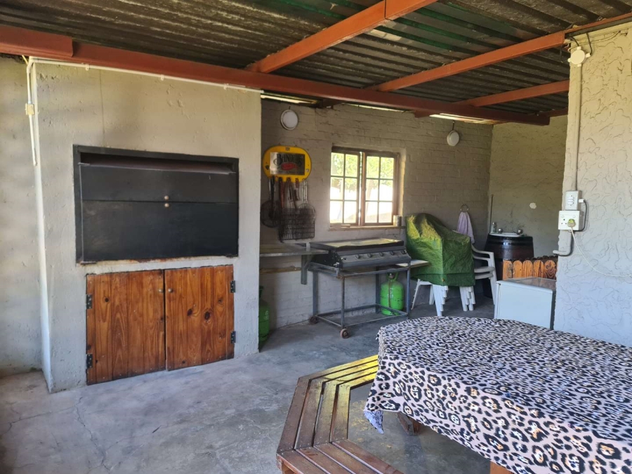 To Let 5 Bedroom Property for Rent in Edleen Gauteng