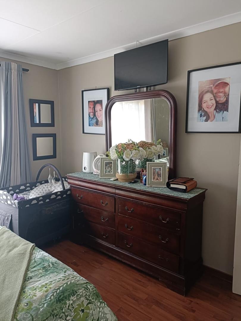 2 Bedroom Property for Sale in Montana Gauteng