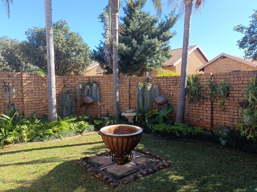2 Bedroom Property for Sale in Montana Gauteng