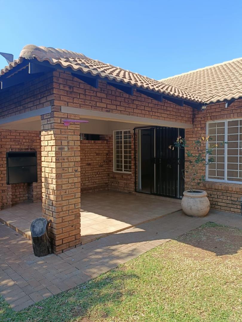 3 Bedroom Property for Sale in Montana Gauteng