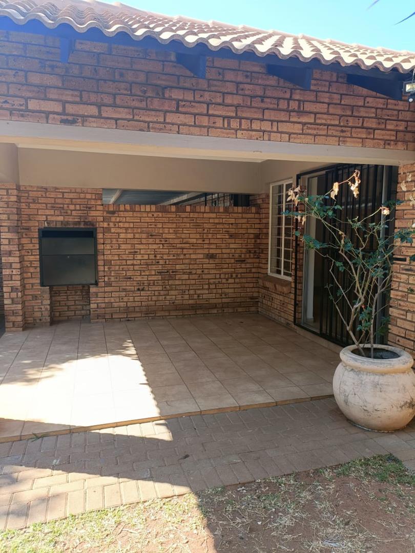 3 Bedroom Property for Sale in Montana Gauteng