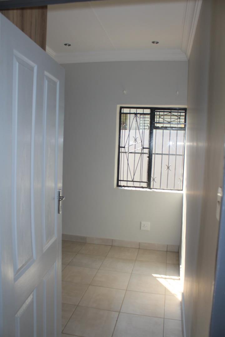 To Let 2 Bedroom Property for Rent in Daspoort Gauteng