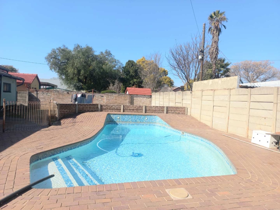 3 Bedroom Property for Sale in Elspark Gauteng