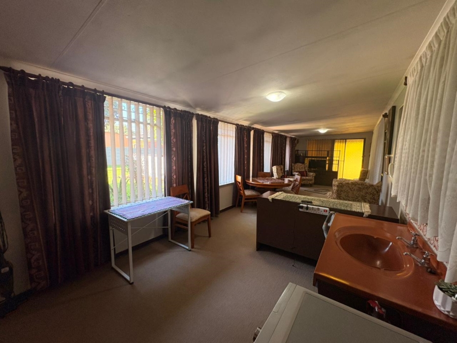 3 Bedroom Property for Sale in Northmead Gauteng