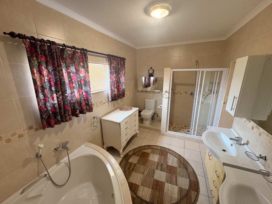 3 Bedroom Property for Sale in Northmead Gauteng