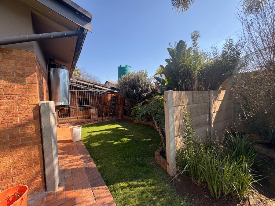 3 Bedroom Property for Sale in Northmead Gauteng