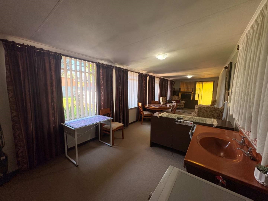 3 Bedroom Property for Sale in Northmead Gauteng