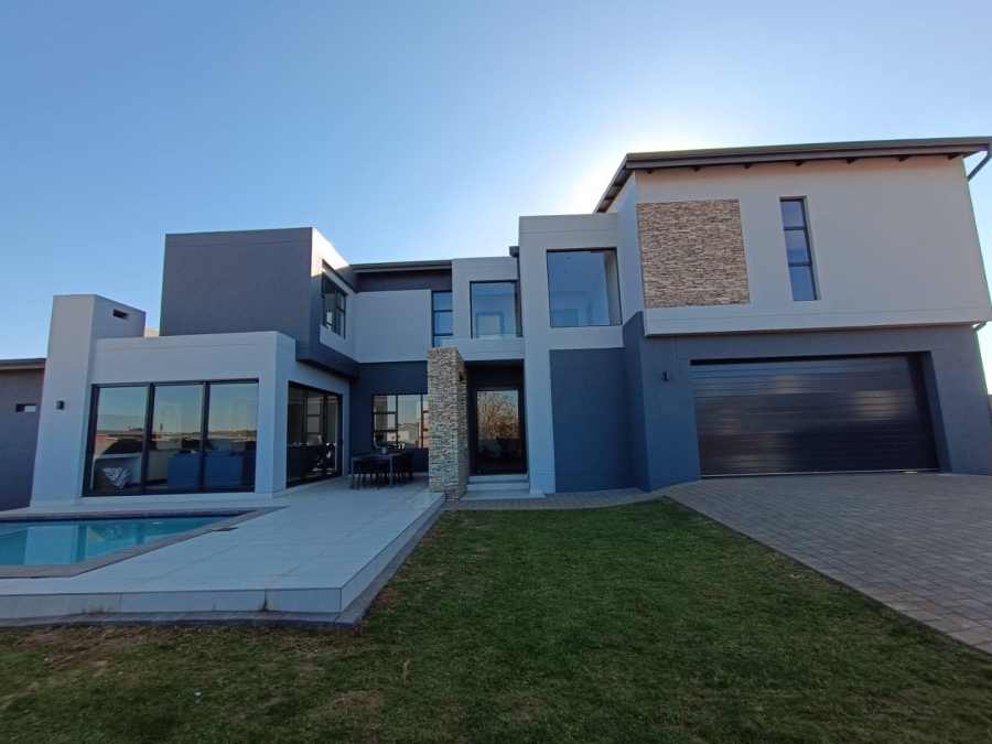 4 Bedroom Property for Sale in Fountainbrook Estate Gauteng