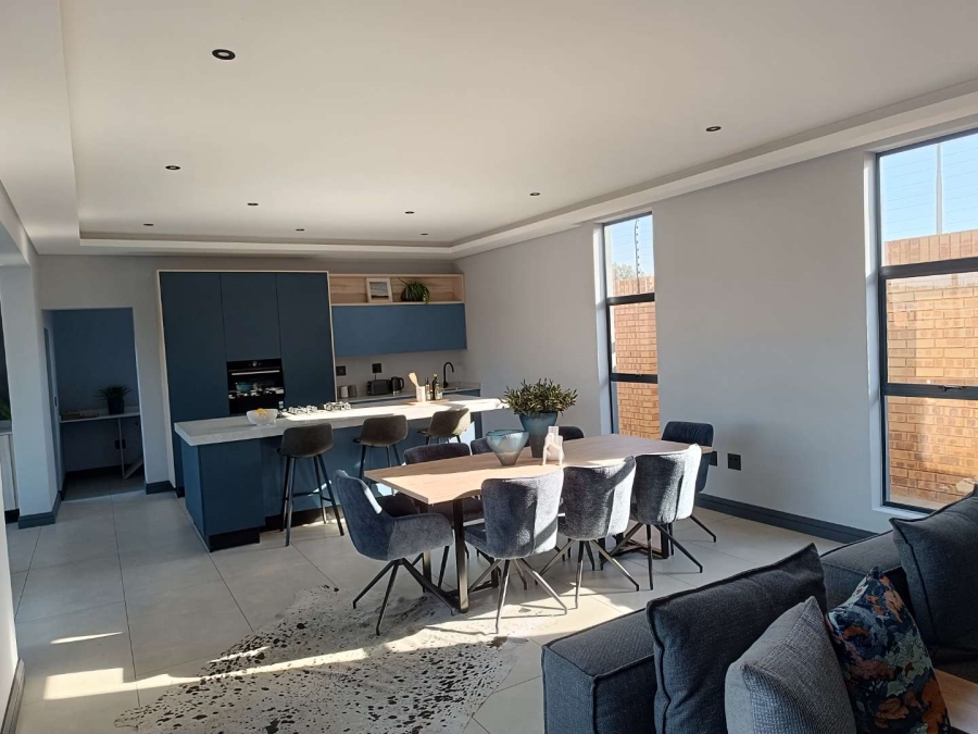 4 Bedroom Property for Sale in Fountainbrook Estate Gauteng