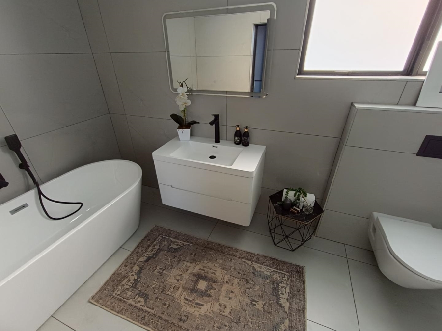 4 Bedroom Property for Sale in Fountainbrook Estate Gauteng