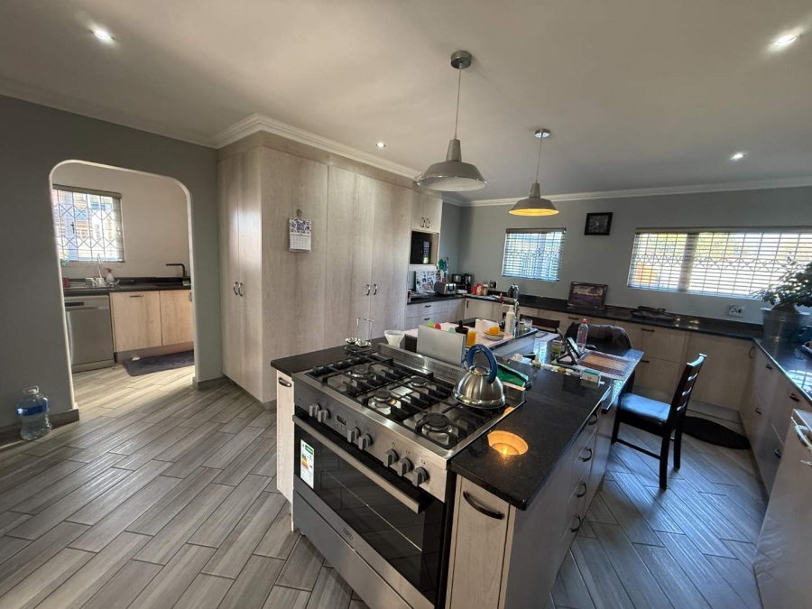 To Let 3 Bedroom Property for Rent in Horison Gauteng