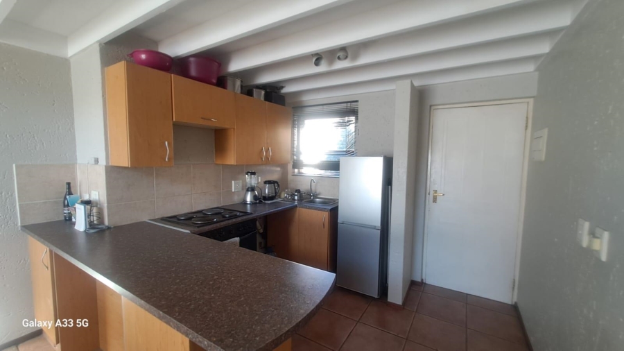 2 Bedroom Property for Sale in Sunninghill Gauteng