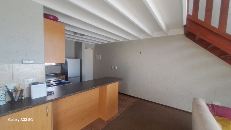 2 Bedroom Property for Sale in Sunninghill Gauteng