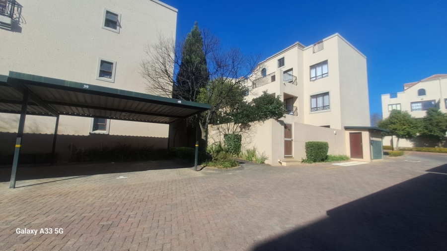 2 Bedroom Property for Sale in Sunninghill Gauteng