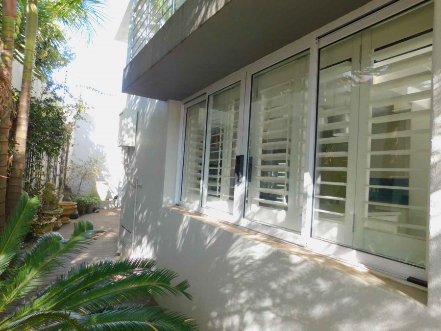 To Let 3 Bedroom Property for Rent in Bryanston Gauteng