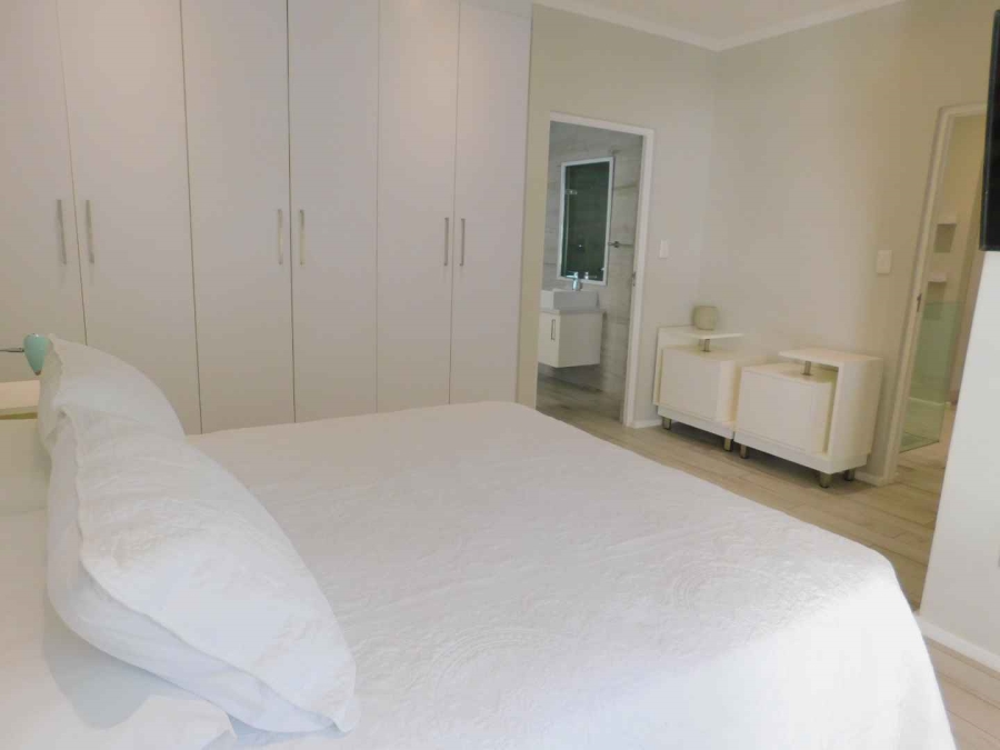 To Let 3 Bedroom Property for Rent in Bryanston Gauteng