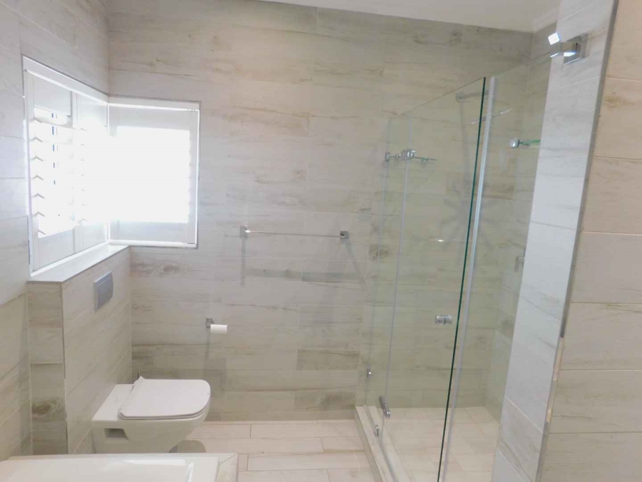 To Let 3 Bedroom Property for Rent in Bryanston Gauteng