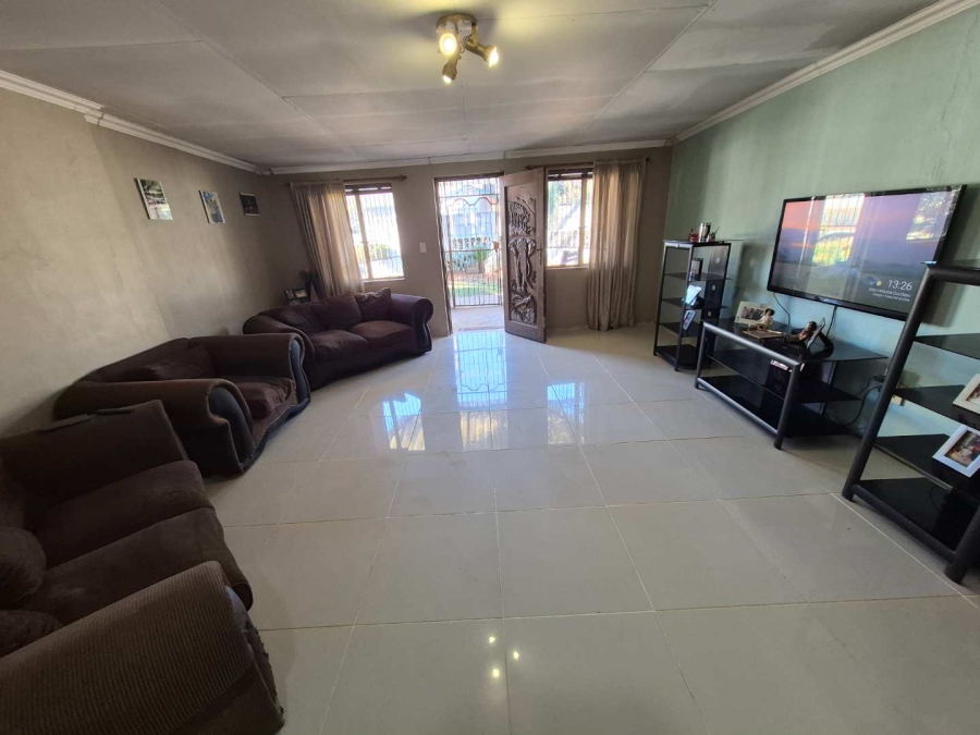 4 Bedroom Property for Sale in Daspoort Gauteng
