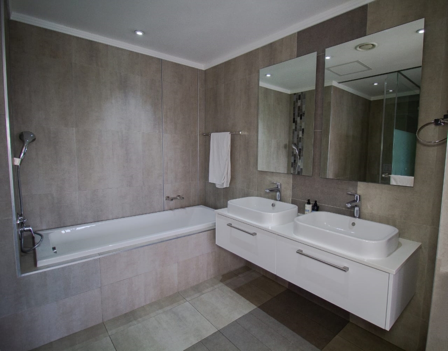 2 Bedroom Property for Sale in Morningside Gauteng