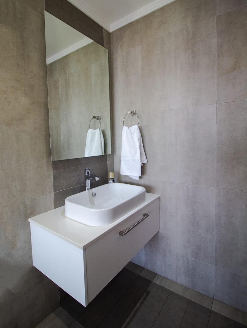 2 Bedroom Property for Sale in Morningside Gauteng