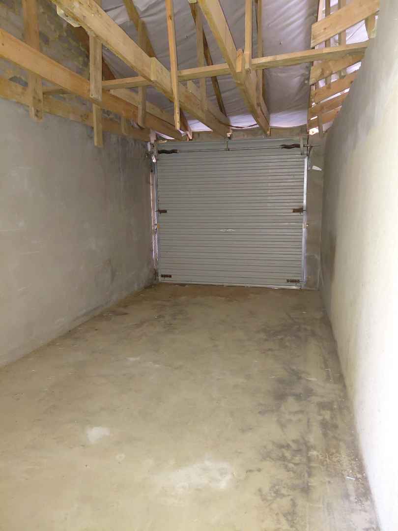 6 Bedroom Property for Sale in Drieziek Gauteng