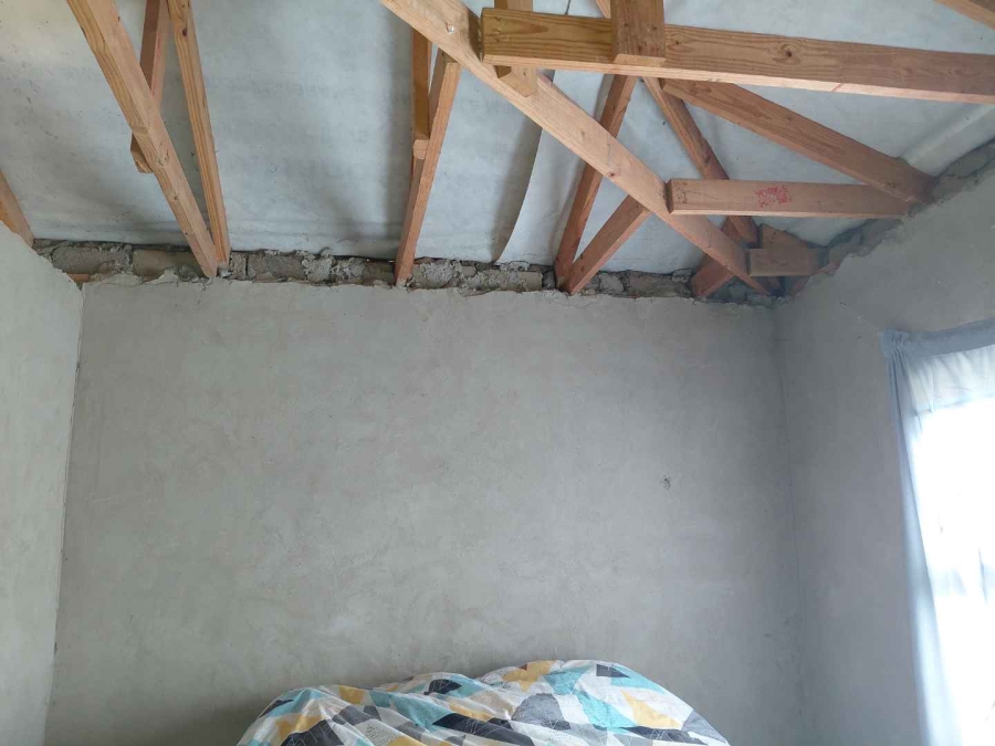 6 Bedroom Property for Sale in Drieziek Gauteng