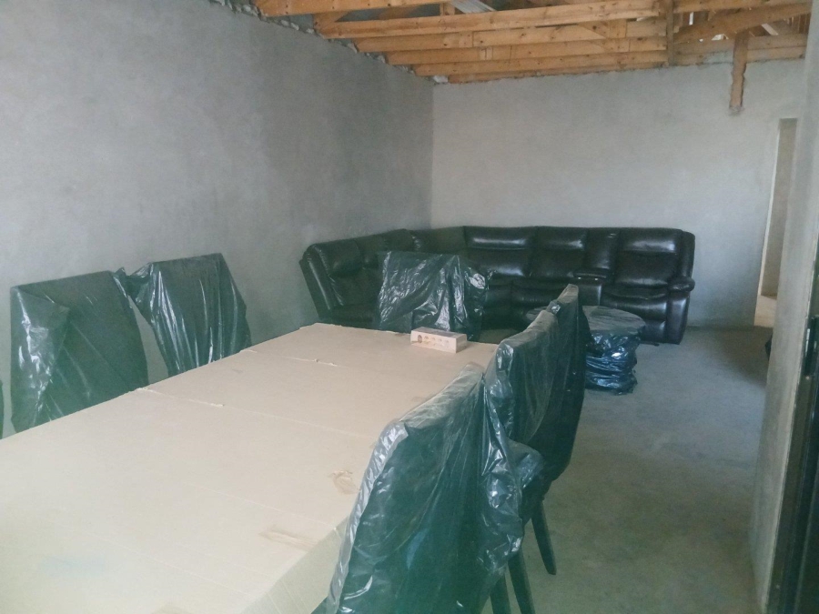 6 Bedroom Property for Sale in Drieziek Gauteng