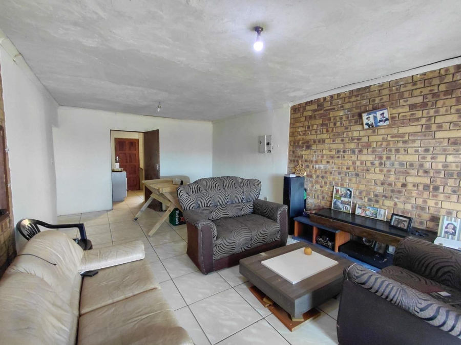 4 Bedroom Property for Sale in Sethokga Gauteng