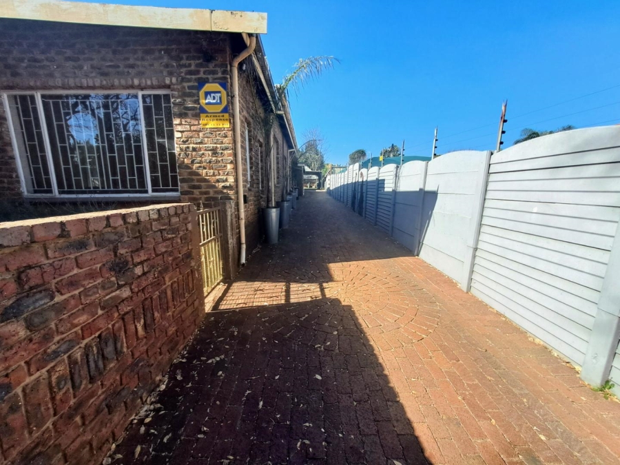 5 Bedroom Property for Sale in Wonderboom South Gauteng