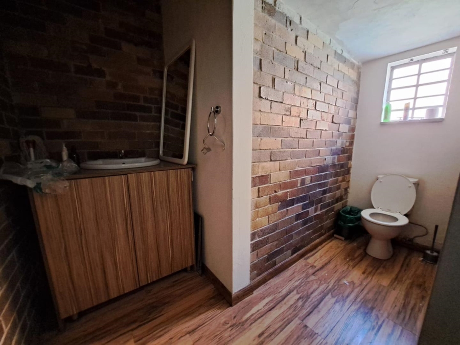 Commercial Property for Sale in Booysens Reserve Gauteng