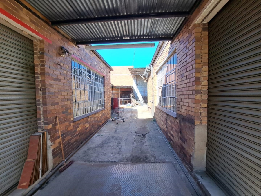 Commercial Property for Sale in Booysens Reserve Gauteng
