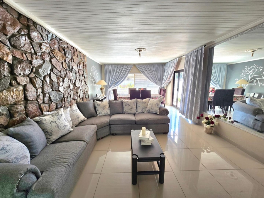 3 Bedroom Property for Sale in Raceview Gauteng