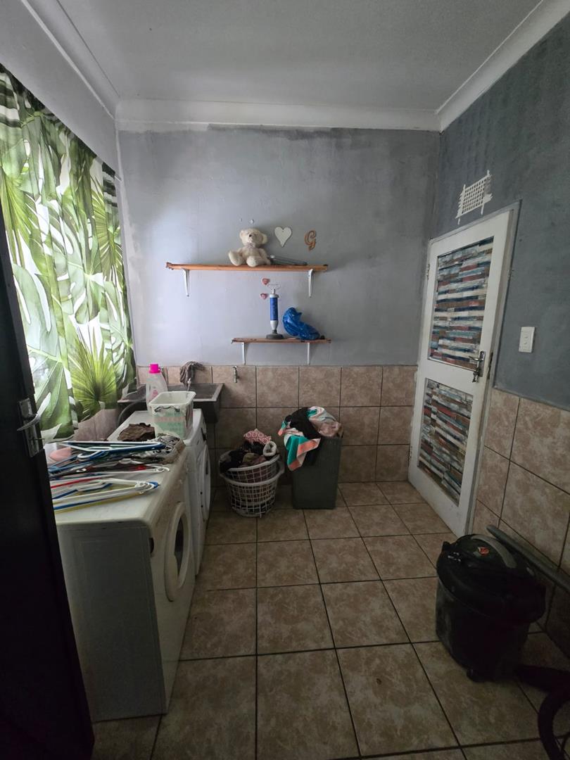 3 Bedroom Property for Sale in Raceview Gauteng