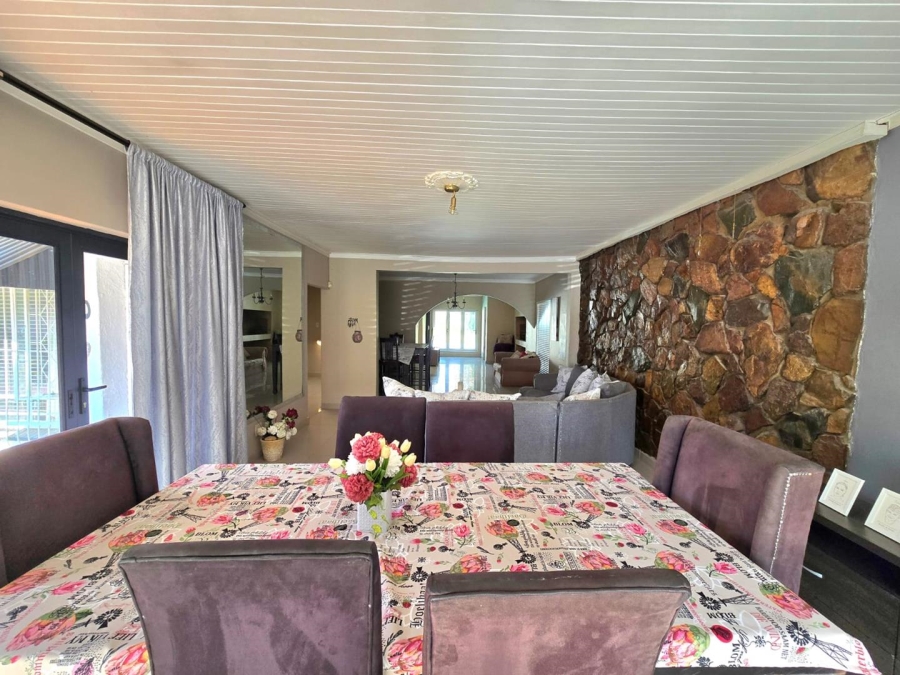 3 Bedroom Property for Sale in Raceview Gauteng