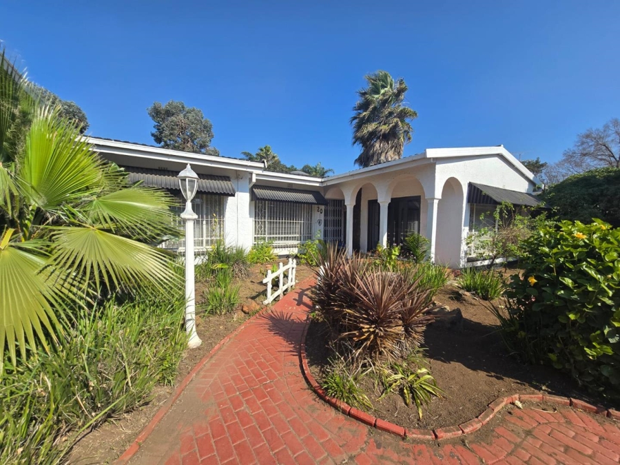 3 Bedroom Property for Sale in Raceview Gauteng