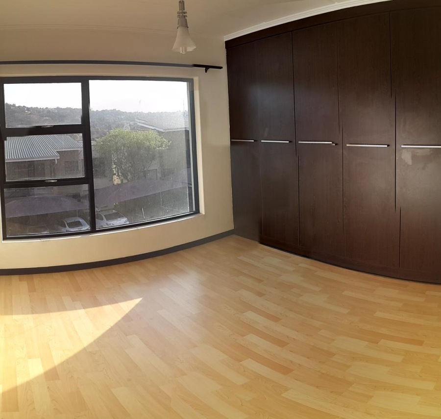 2 Bedroom Property for Sale in Bassonia Gauteng