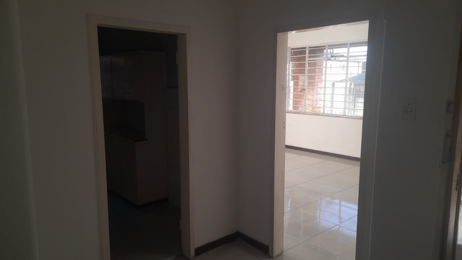 2 Bedroom Property for Sale in Rosettenville Gauteng