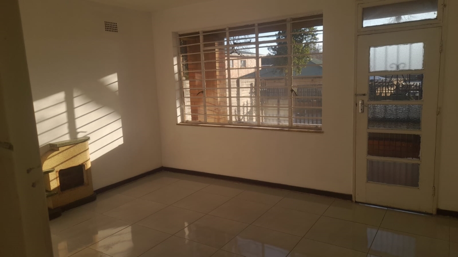 2 Bedroom Property for Sale in Rosettenville Gauteng