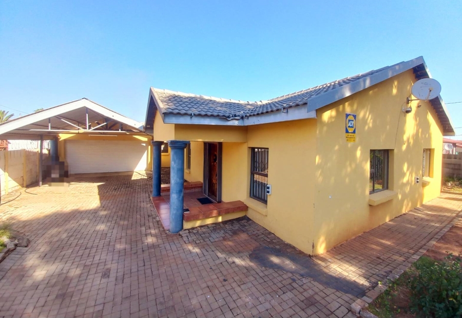 3 Bedroom Property for Sale in Danville Gauteng
