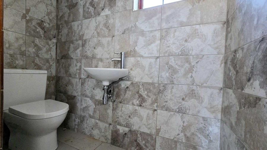 To Let 4 Bedroom Property for Rent in Equestria Gauteng