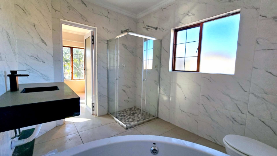 To Let 4 Bedroom Property for Rent in Equestria Gauteng