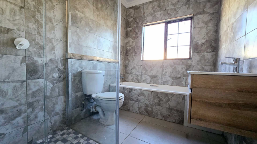 To Let 4 Bedroom Property for Rent in Equestria Gauteng
