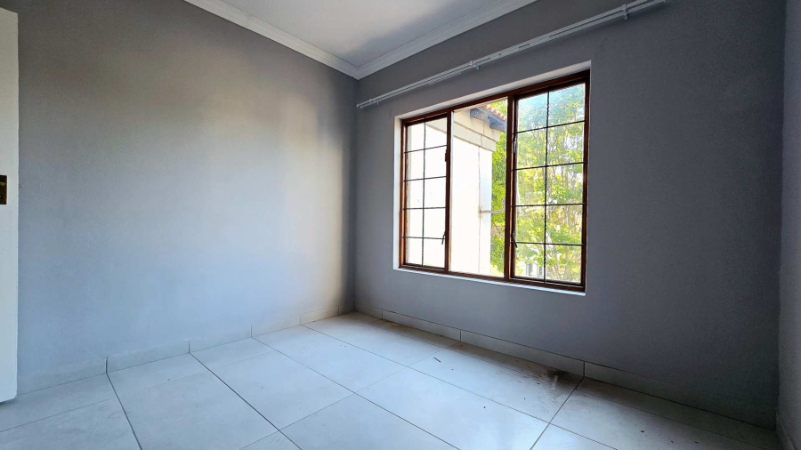 To Let 4 Bedroom Property for Rent in Equestria Gauteng