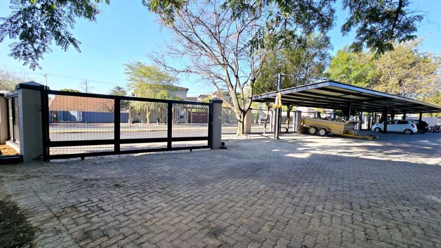 To Let 3 Bedroom Property for Rent in Menlo Park Gauteng