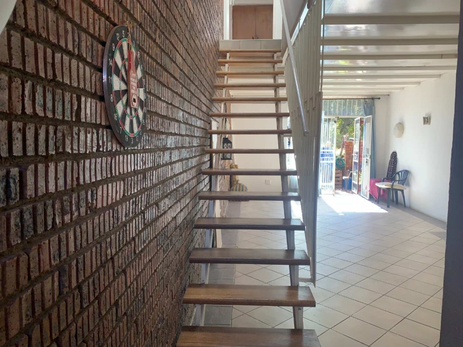 2 Bedroom Property for Sale in The Hill Gauteng