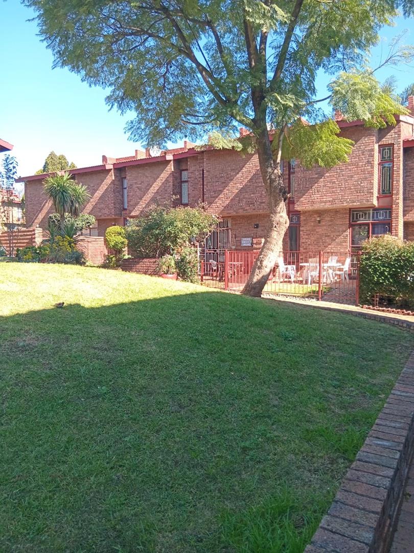 2 Bedroom Property for Sale in The Hill Gauteng